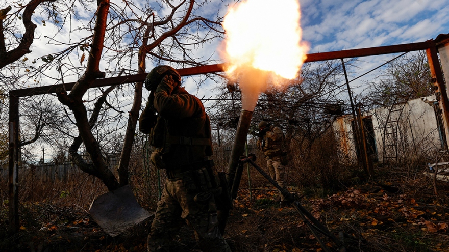Mặt trận phía Đông rực cháy, Nga quyết bao vây thành trì quan trọng của Ukraine